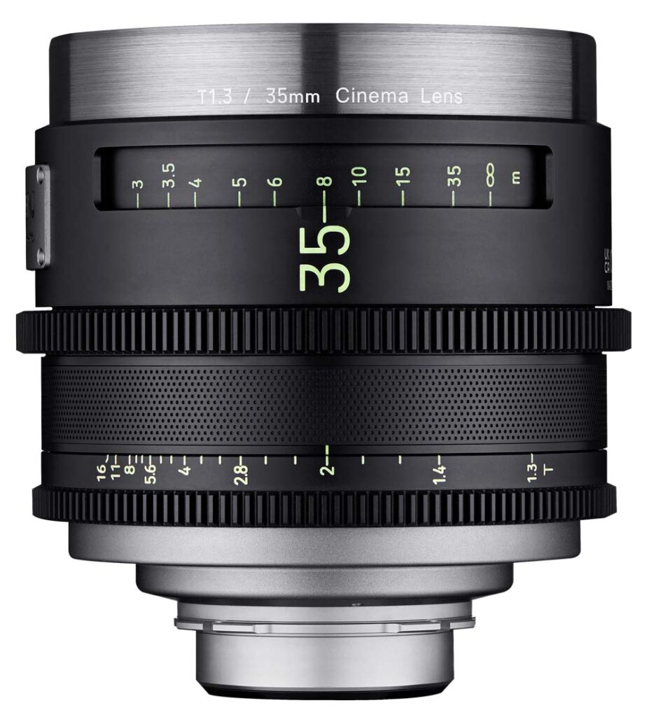 XEEN Meister 35mm T1.3 side Obiettivi Xeen: Samyang lancia le nuove lenti premium Xeen